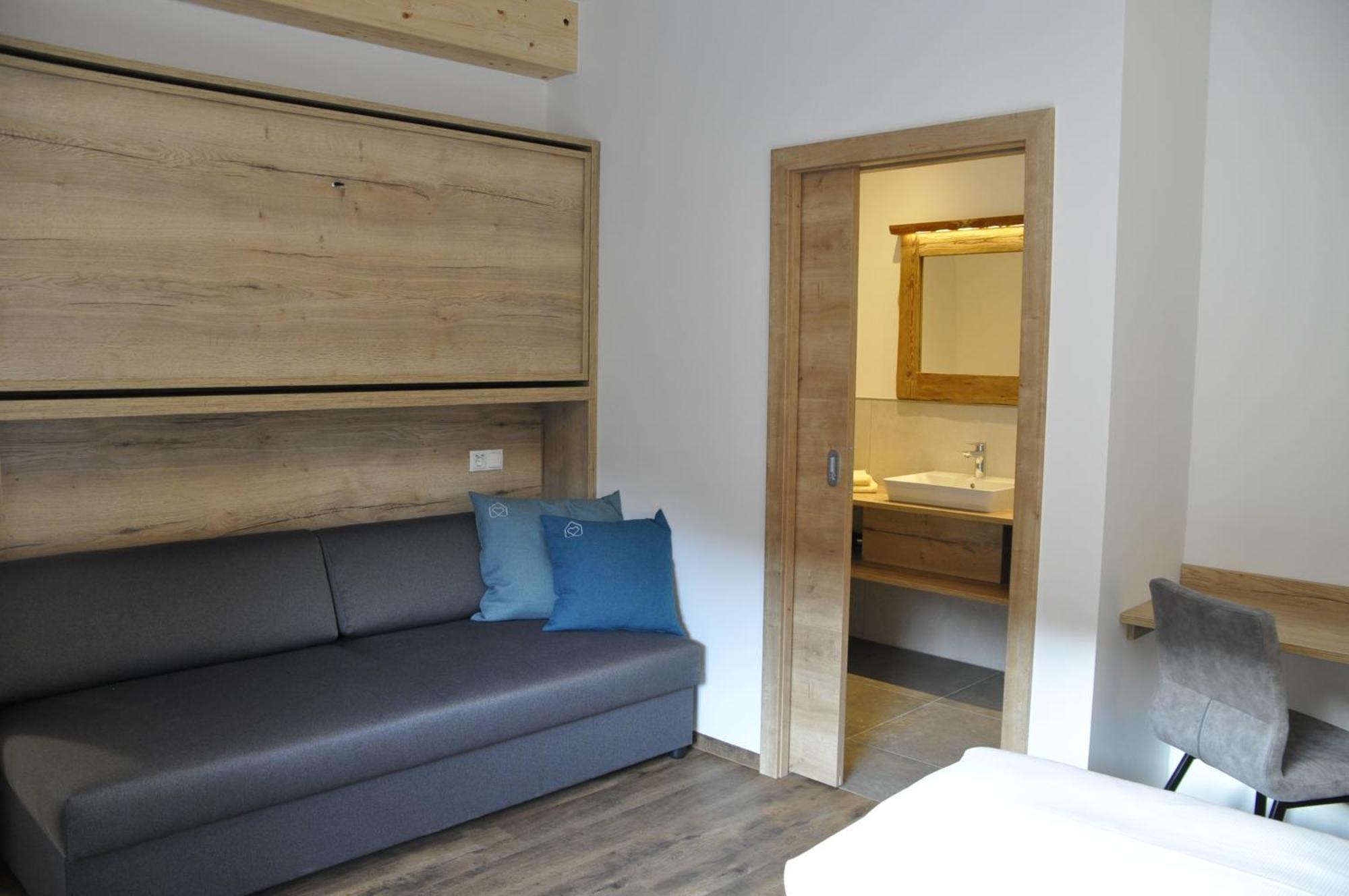 Herzis Appartements Wagrain Rum bild
