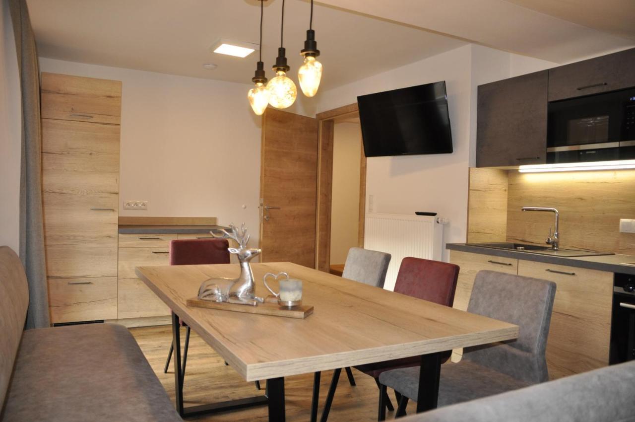 Herzis Appartements Wagrain Exteriör bild