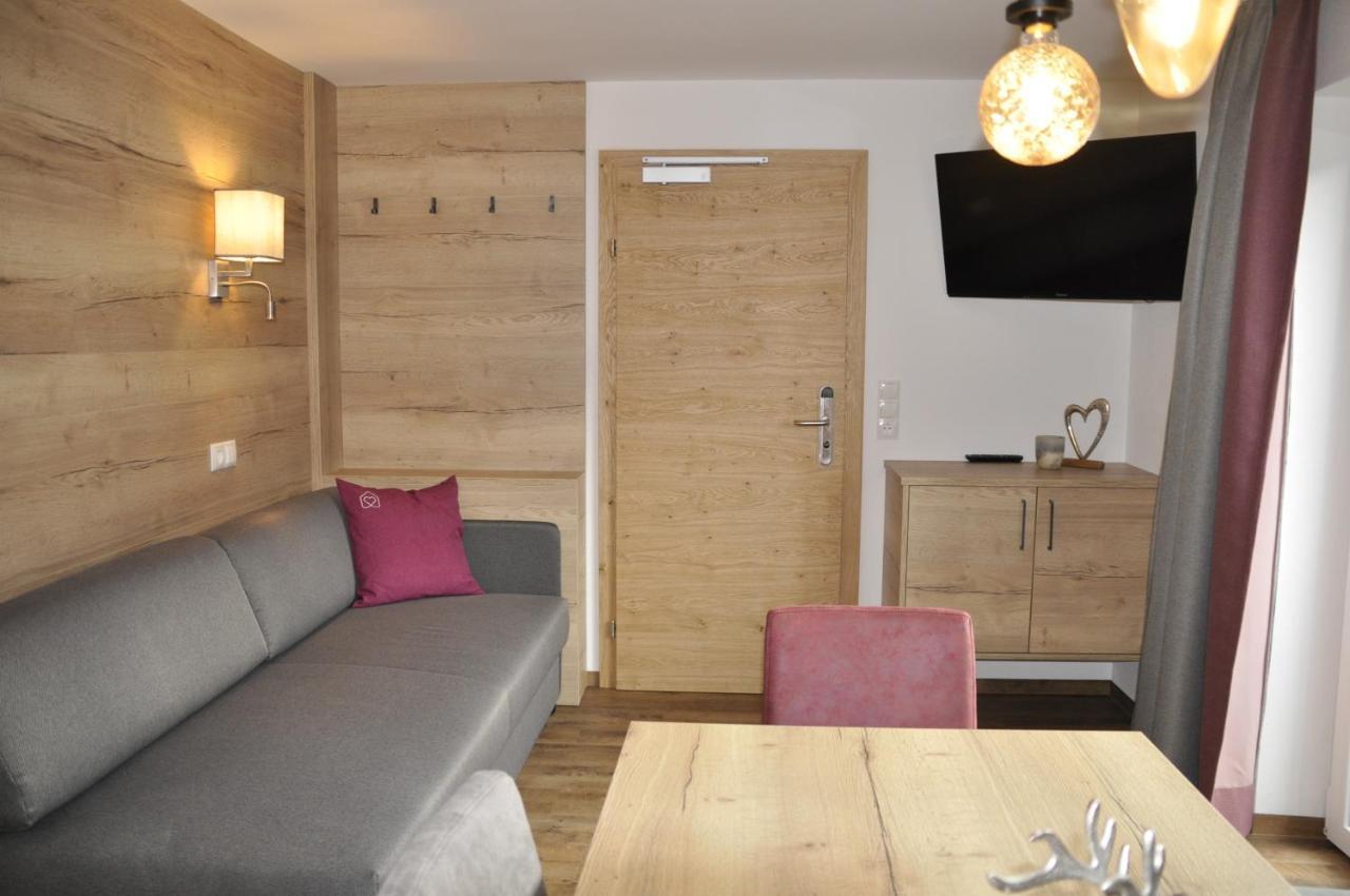 Herzis Appartements Wagrain Exteriör bild